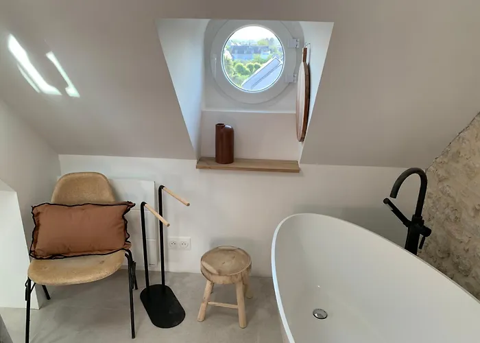 Les Embruns Saint-Vaast-la-Hougue